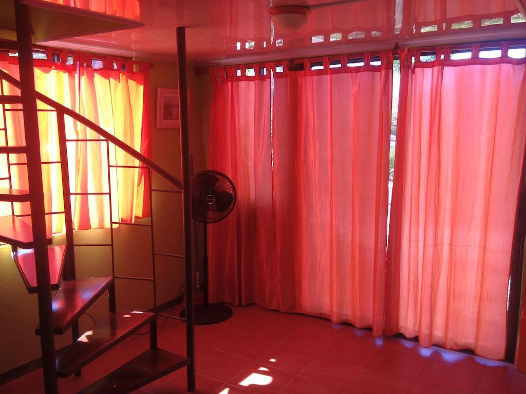 Royal Heights Hotel Jicaral Bilik gambar