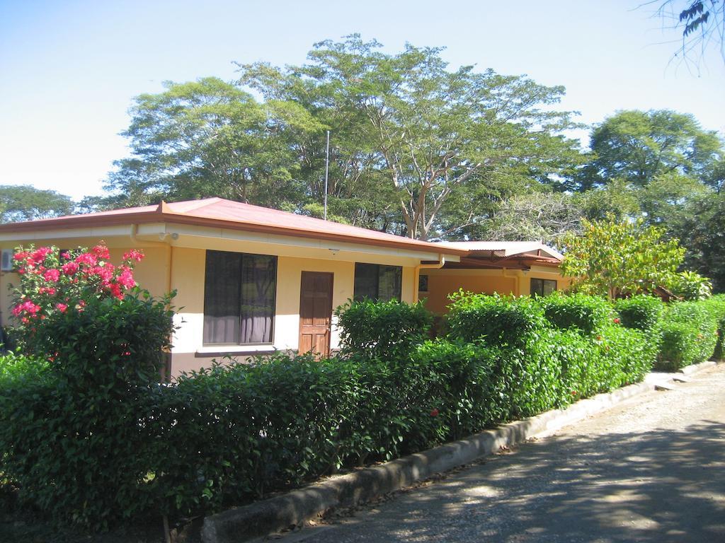 Royal Heights Hotel Jicaral Bilik gambar